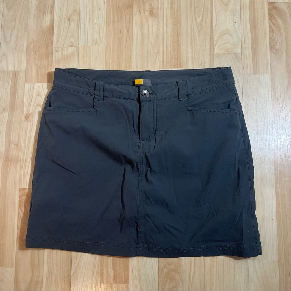 Eddie Bauer Adventurer 2.0 skort in gray/charcoal polyester blend fabric 8P